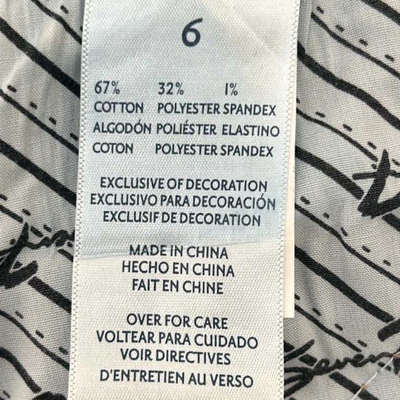 Seven7 Fray Hem Stretch Comfort Weekend Shorts Size 6. NWT. - Picture 12 of 13